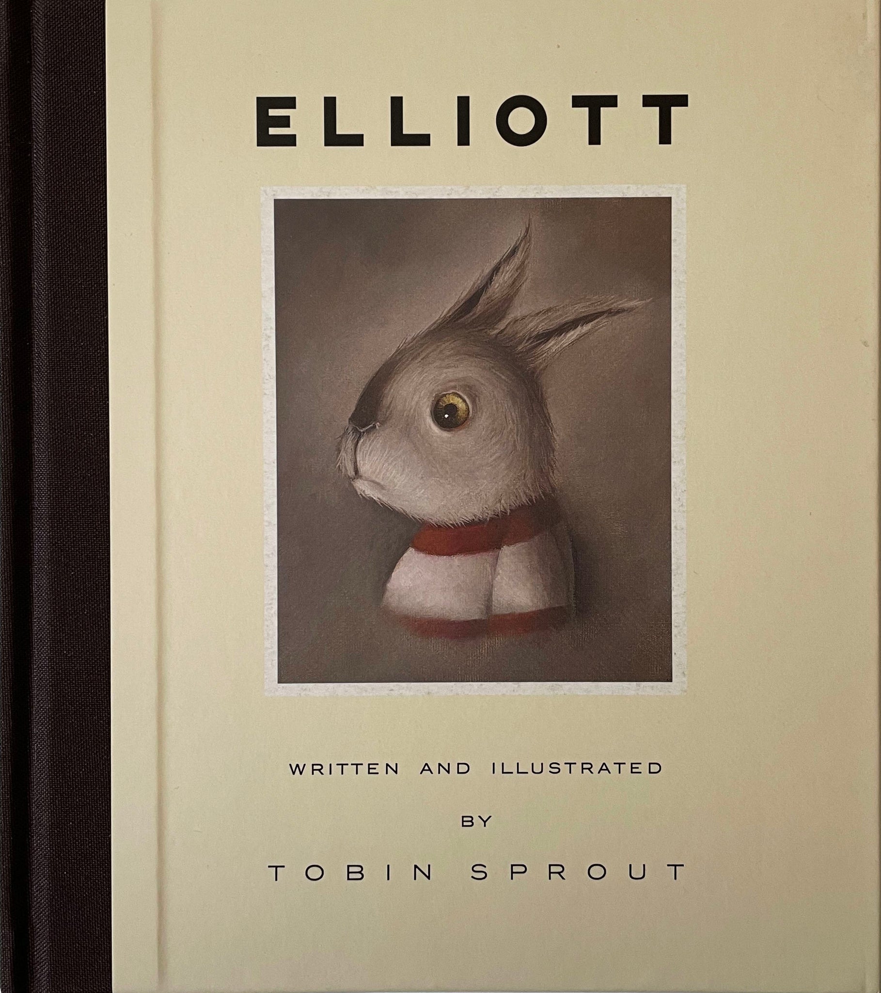 Elliott (Limited Edition)  with Elliott Cards